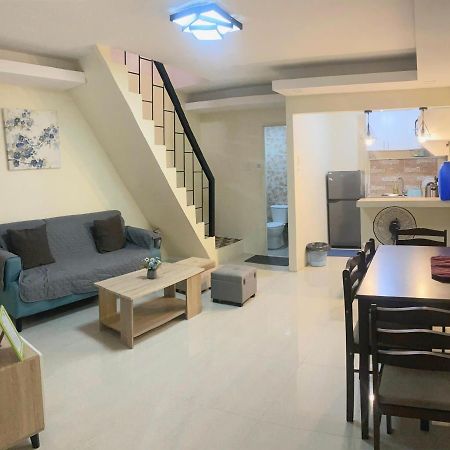 2 Bedroom Townhouse In Bacolod City Kültér fotó