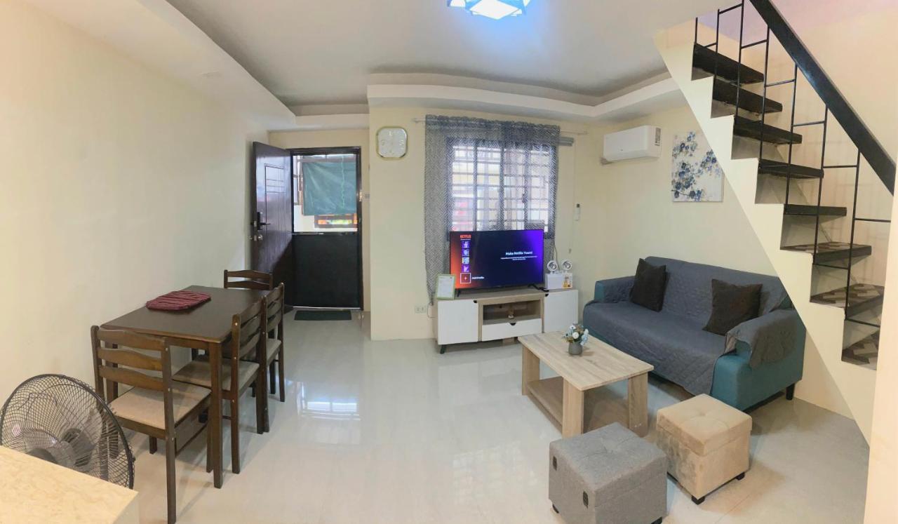 2 Bedroom Townhouse In Bacolod City Kültér fotó